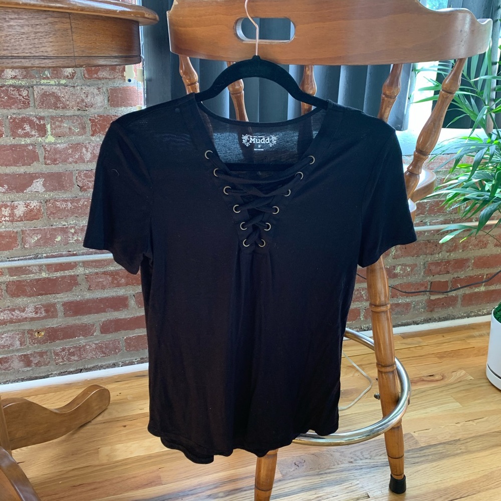Sexy Lace-up V-neck Black Mudd Tee Shirt